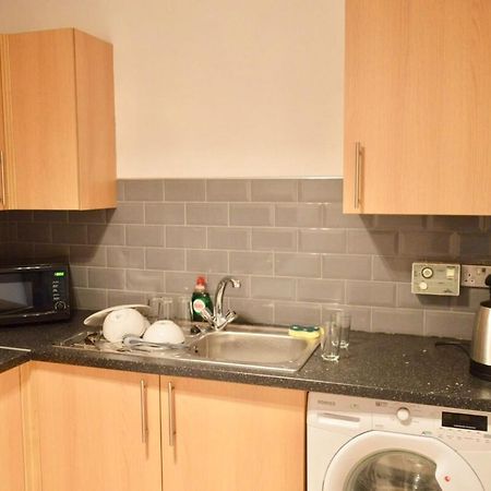 Two Bedroom Flat By Royal Mile! Единбург Екстериор снимка